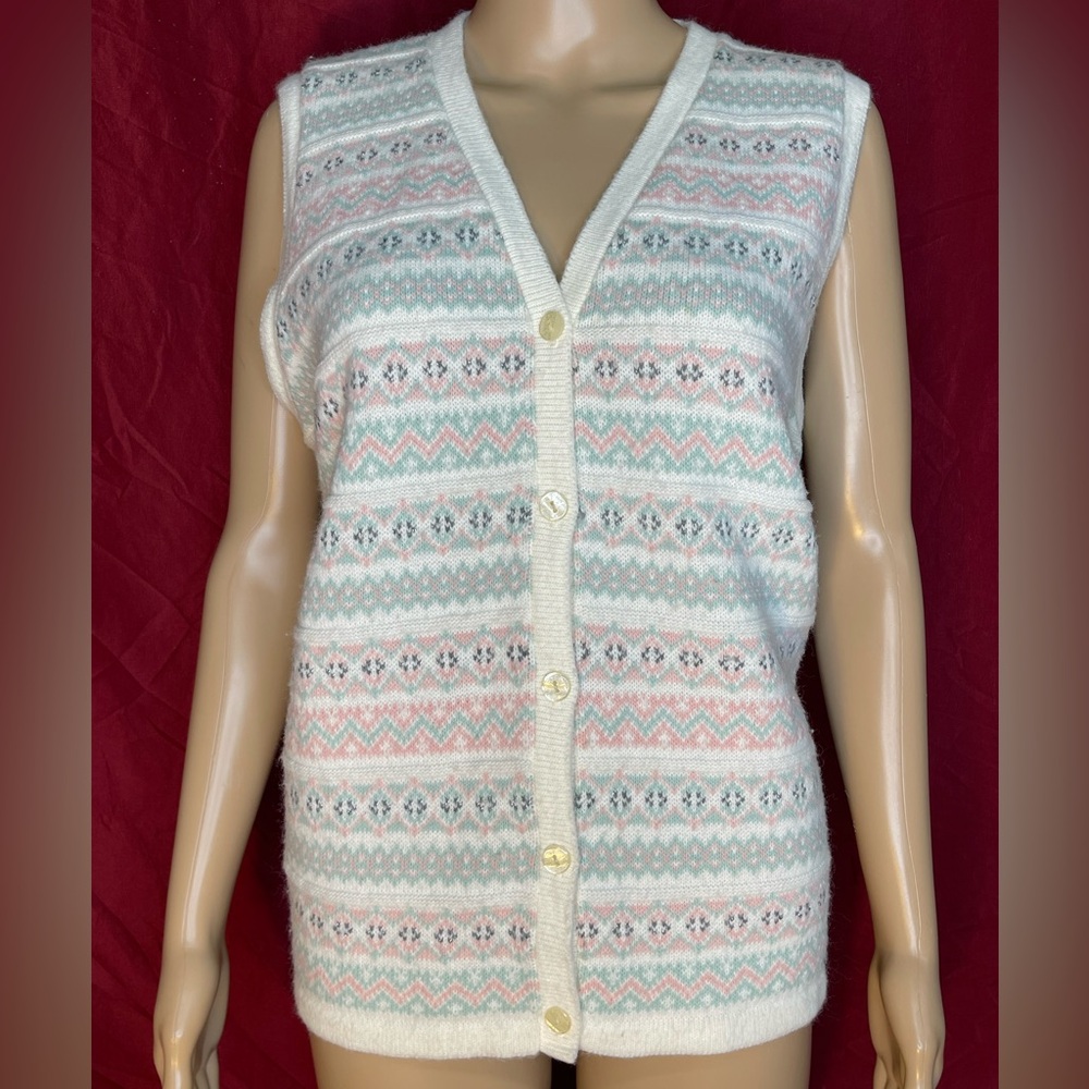 Vintage 1980’s Cape Cod Sportswear Pastel Fair Isle Knit Vest Large